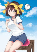 体育祭でお尻で風船を割っているハルヒ