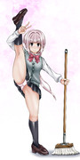 モップを持つもと荒ぶるいろはちゃん