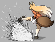 砂かけをかますキタキツネさん