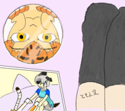 窓からのぞくアムールトラ