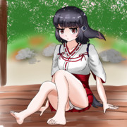 巫女服アデリーちゃん