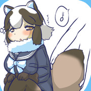 すやすやタヌキちゃんの尻尾もふもふ