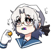 スーパーボールを頬張る平戸さん