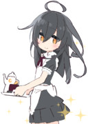 お給仕三日月さん