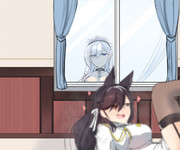 ２階にある指揮官の部屋を覗き見するベルファスト（内側）