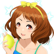 レモンを持った長富蓮実