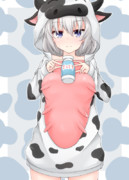 ここ数日やたら牛コスさせられてる人