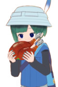 鶏肉を食べるともえ