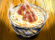 ウドンに焼きおにぎりをトッピング！！