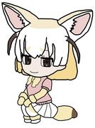 しゃがんでるフェネック