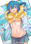 救命胴衣を膨らませて驚く伊戸倉音緒