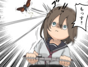 自転車登校中に蝉とぶつかる女子高生