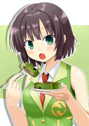 抹茶フロマージュケーキを食べるセイカさん