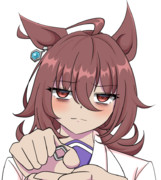 耳飾りペキってして指にはめてくるタキオン