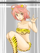 虎縞ビキニの伊58