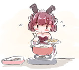 揚げ物をする和バニーきりたん