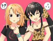 はるりさ指ハート