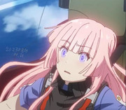 謎の美少女パート2その69（アニメ4話17分25秒スクショ）2023.8.10投稿