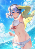 水着パーカーな鹿島さん