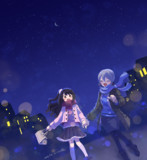 微かに差す月の下で