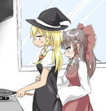 料理してるYMTMRSに抱きつくYMTRIM