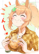 ケンタッキーを頬張るタイキさん