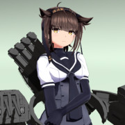 初月