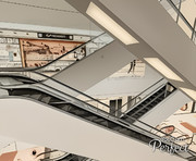 ベルモール店内のエスカレーター