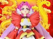 キュアスカーレット