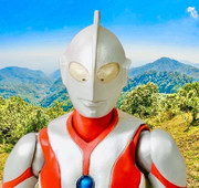 ウルトラマン