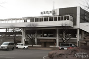 JR自治医大駅　東口