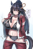 水着見せてくれるブライアン