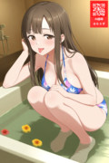 ホテルのバスルームでトイレのようにしゃがむ水本ゆかり