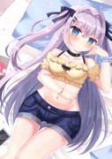 デニムむちむちお姉さん