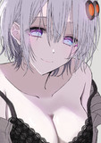ショートヘアで大人なあかりさん。