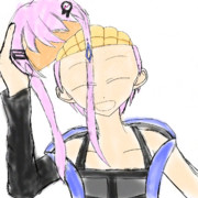 頭部のメロンパンを見せつけてくるフィーちゃん