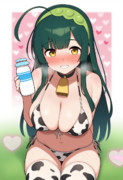 牛柄ビキニのずんちゃん！