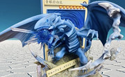ブルーアイズ