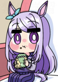 メロンパンもぐもぐするメジロマックイーン