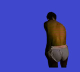 何かをしてる後ろ姿のラスター食パンマン.gif