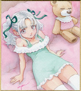 もう寝なさいと言われ抵抗してる女の子