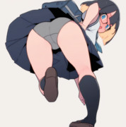 先パイ遅刻しますよ！　何ぼーっと見てるんですか！