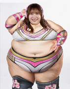 ぽっちゃ莉乃　相撲レスラー
