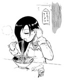 ラーメンを食べる千早