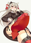 こ、これがこの鎮守府での挨拶なの？いいけど。