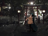 雪積もる境内にて