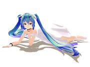 床から見つめるミクさん