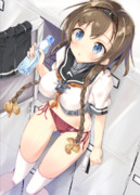 帰還後ラムネで一服する照月