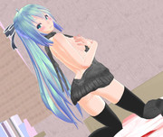 うちのミクさんに例のセーターを着ていただいた