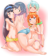 パンイチの海防艦が戯れてるとこ